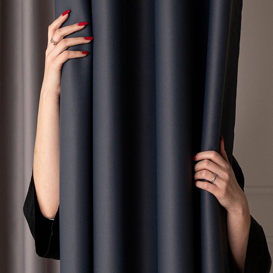 1 stuk - Verduisterend gordijn met ringen - kant en klaar - 140cm x 250cm - daglicht blokkeert - Gordijn met ringen - Gabriela Gordijnen