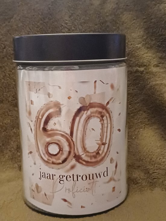 Snoeppot Diamanten Huwelijk Cadeau 60 Jaar Getrouwd Luxe Glazen Pot snoeppot-diamanten-huwelijk-cadeau-60-jaar-getrouwd-luxe-glazen-pot