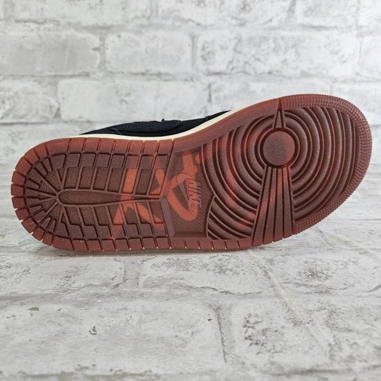 Nike Nike Air Jordan 1 Low X Eastside Golf out of the mud