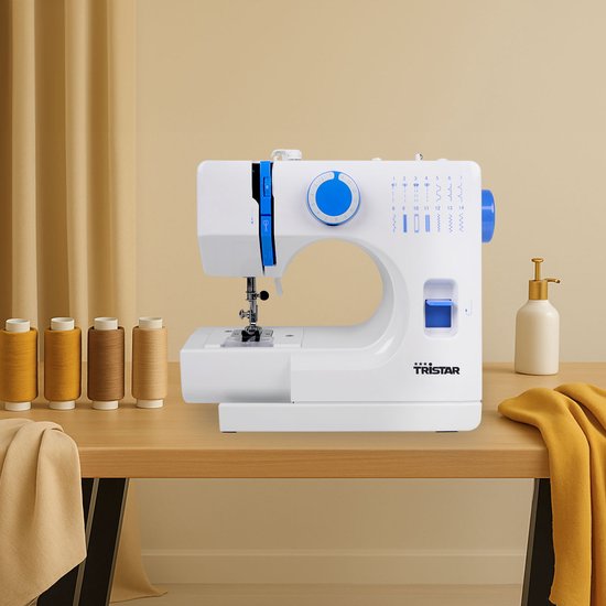 Tristar Naaimachine, Instapmodel voor Beginners, 10 Steekpatronen, Vrije Arm, Tweelingnaald, Eenvoudig Inrijgen, Licht Ontwerp, Niet geschikt dikke stoffen, Vanaf 12 jaar, SM 6000 kopen? Vergelijk bij