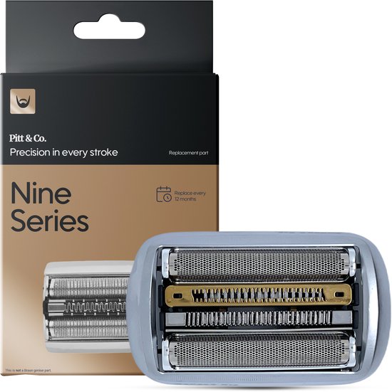 Verpakking Pitt & Co. Nine Series en zilverkleurige scheerkop met gouden trimmer. Tekst: Precision in every stroke. Replace every 12 months.