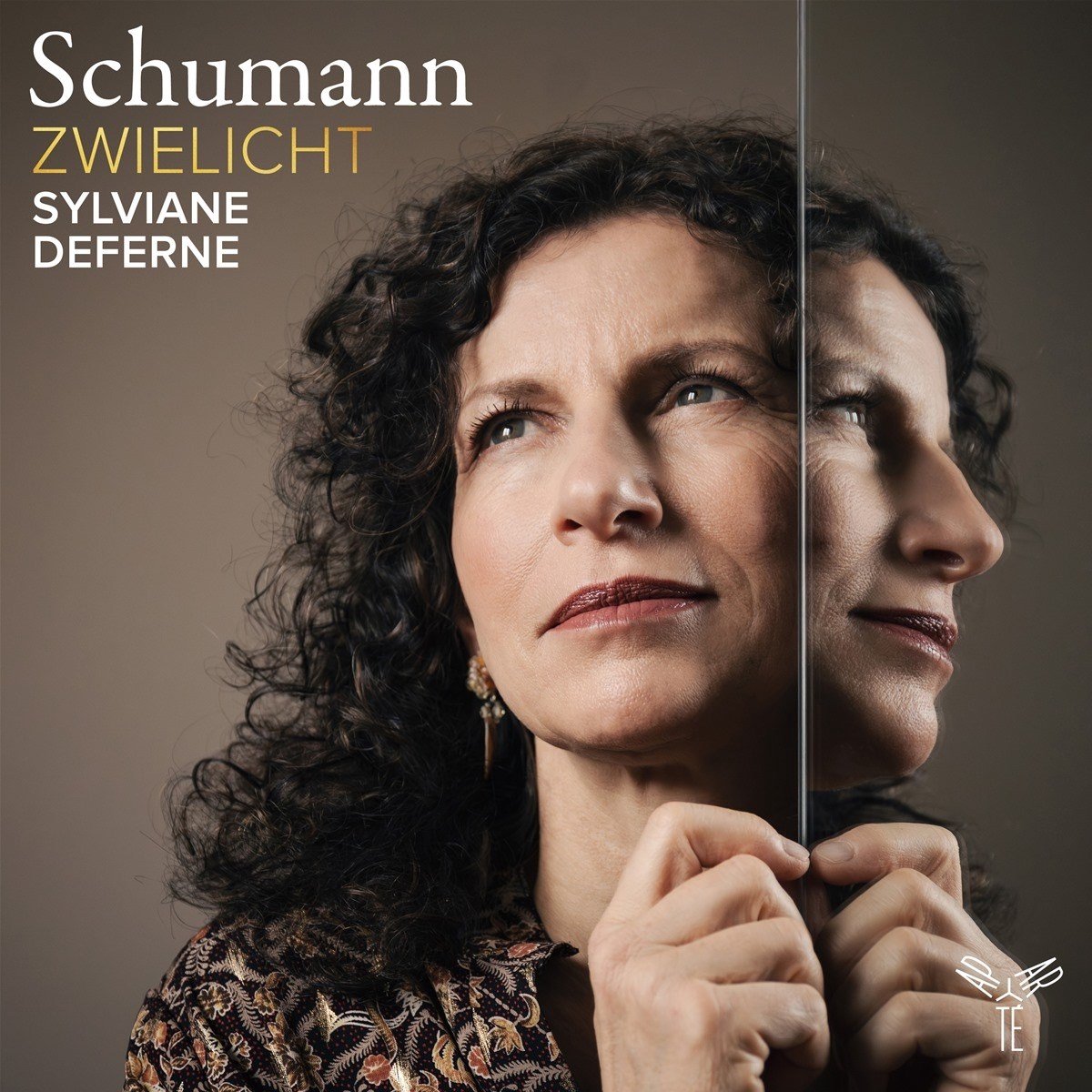 Sylviane Deferne - Zwielicht (Schumann Piano Works) (CD)