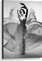 Canvas  - Vrouw met Sierlijke Jurk (zwart/wit) - 60x90cm Foto op Canvas Schilderij (Wanddecoratie op Canvas)