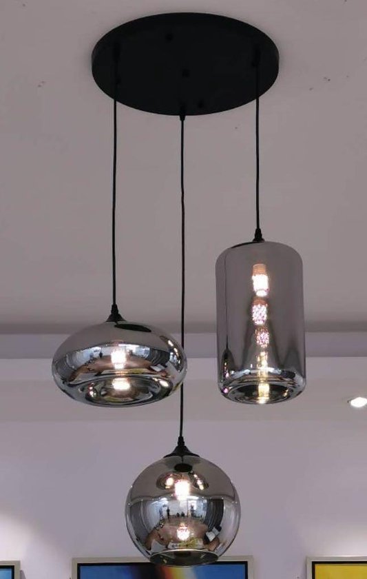 Beter ik ben gelukkig karton 3 lichts hanglamp - smoke glas mix vorm - zwarte ronde ophang plaat 40cm  dia | bol.com