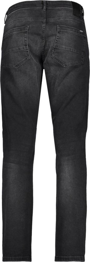 Achterkant van een donkergrijze jeans met rechte pijpen en lichte wassing.
