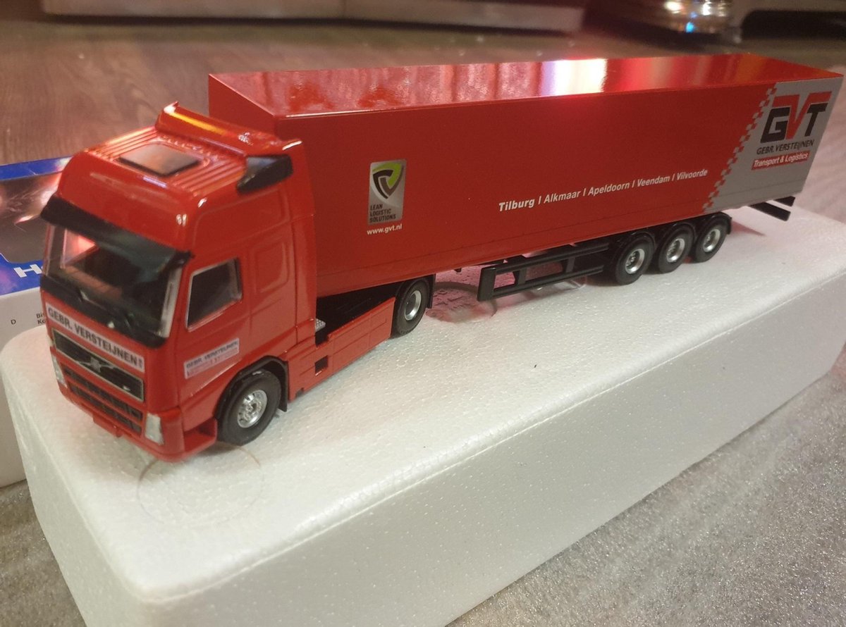 Camion miniature Burago - Promos Soldes Hiver 2024