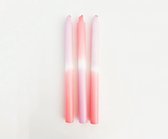 Cactula Dinerkaarsen 3 stuks Dip Dye in de kleuren Roze / Roze 29 x 2.2 cm 12 branduren | Lou | Handgemaakt