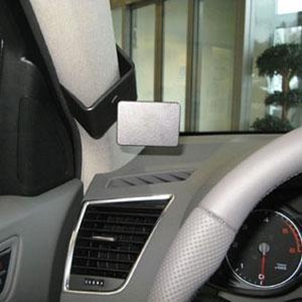 Brodit ProClip houder geschikt voor Audi Q5 2009-2017 Left mount