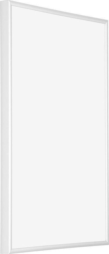 Cadre photo en aluminium blanc brillant avec un profil étroit.