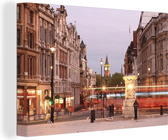 Canvas schilderij 90x60 cm - Wanddecoratie Druk verkeer rondom het Trafalgar Square in Londen - Muurdecoratie woonkamer - Slaapkamer decoratie - Kamer accessoires - Schilderijen op canvas