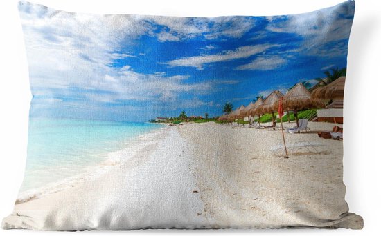 Buitenkussens – Tuin – Strand met helderblauw water in Playa del Carmen in Mexico – 60×40 cm