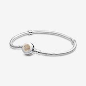 Armband Zilver / Zilveren armband / past op Pandora / Pandora compatible / Vlinder sluiting met glinsterende stenen/ Elegante dames armband / Maat 18