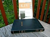 KJV - Thinl. CP Bible, Black Leathersoft