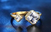 Ring met vierkantjes | goud gekleurd