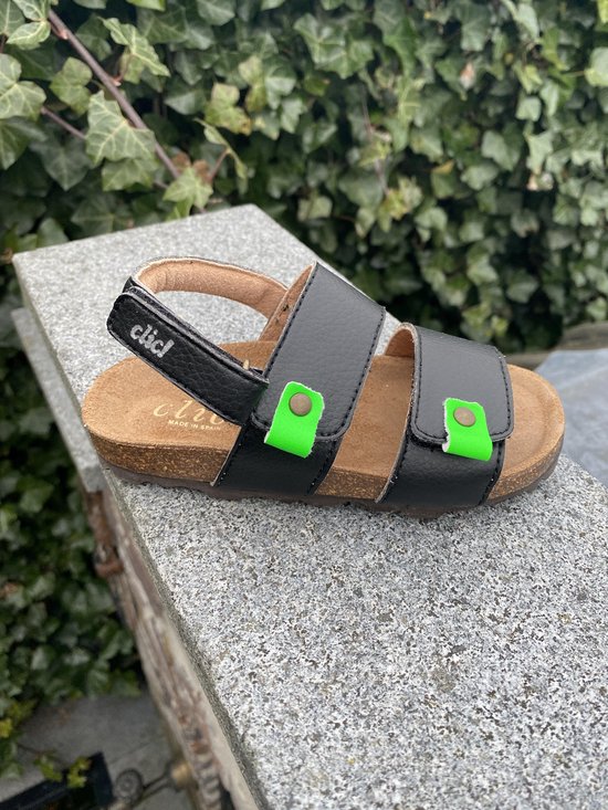 Clic! jongens sandaal zwart met fluor accenten maat 33 | bol.com