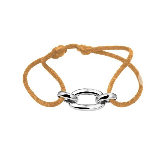 Karamelkleurige armband met een zilverkleurig ankerketting schakel.