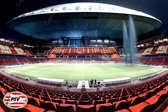 JJ-Art (Glas) | PSV Philips voetbal stadion Eindhoven met het Evoluon en fontein in Fine Art | Nederland, rood, blauw, groen, sport, stad |Foto-schilderij-glasschilderij-acrylglas-acrylaat-wa