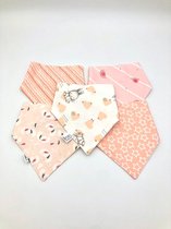 Bandana Slabbetjes Baby – Punt Slabbetjes - Kwijl Slabbetjes - Roze en Wit – Set van 5 stuks - Back2Trends