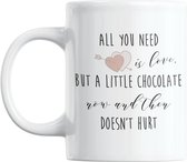 Studio Verbiest - Mok - Liefde / Valentijn - All you need is love, but a little chocolate now and then doesn't hurt - 300ml