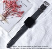 Zwart kunstlederen Sporthorloge Band geschikt voor Apple Watch 1, 2, 3, 4, 5, 6, 7, 8, SE & Nike+, 38mm & 40mm "Vrouwenbreedte" Series – Maat: zie maatfoto - kunstleer - Leder - Leren Smartwatchbandje - Black