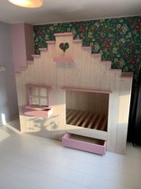 Vogelhuisbed | Bedhuisje | Boomhutbed | Steigerhout | Whitewash | Roze