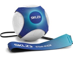 foto van SKLZ Star Kick Solo Verstelbare Voetbal Trainer - Trainen - Traintool - Voetbaltraining - Blauw