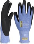 Paar blauwe en zwarte handschoenen, met tekst en logo's erop.