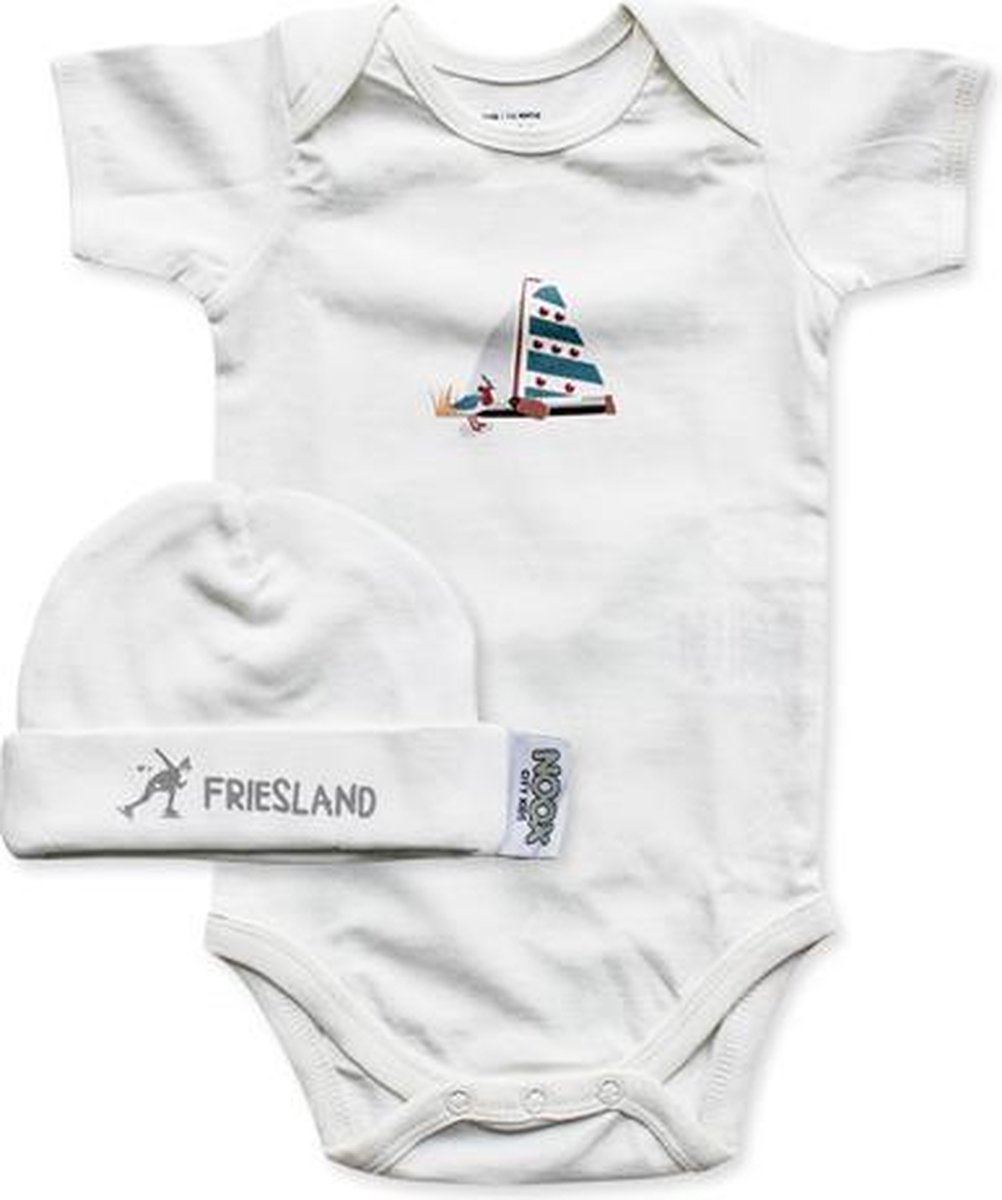 Goedkoopste Combideal Friesland met rompertje 3-6 mnd en babymutsje - origineel kraamcadeau en 100 fairly made