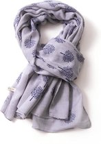 Lichte dames sjaal met boompjes motief  “Mulberry” | Grijs m. blauw | mode accessoire | cadeau voor haar