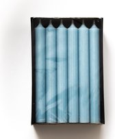 Marqué par | Bougies chandelles 19,5 cm | Bleu clair | 18 pièces