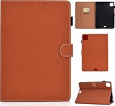 Voor iPad Air (2020) 10.9 effen kleur magnetische horizontale flip lederen tas met kaartsleuven & houder & antislip strip (bruin)