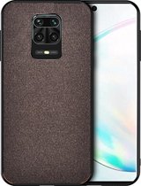 Voor Xiaomi Redmi Note 9 Pro schokbestendige doektextuur PC + TPU beschermhoes (bruin)