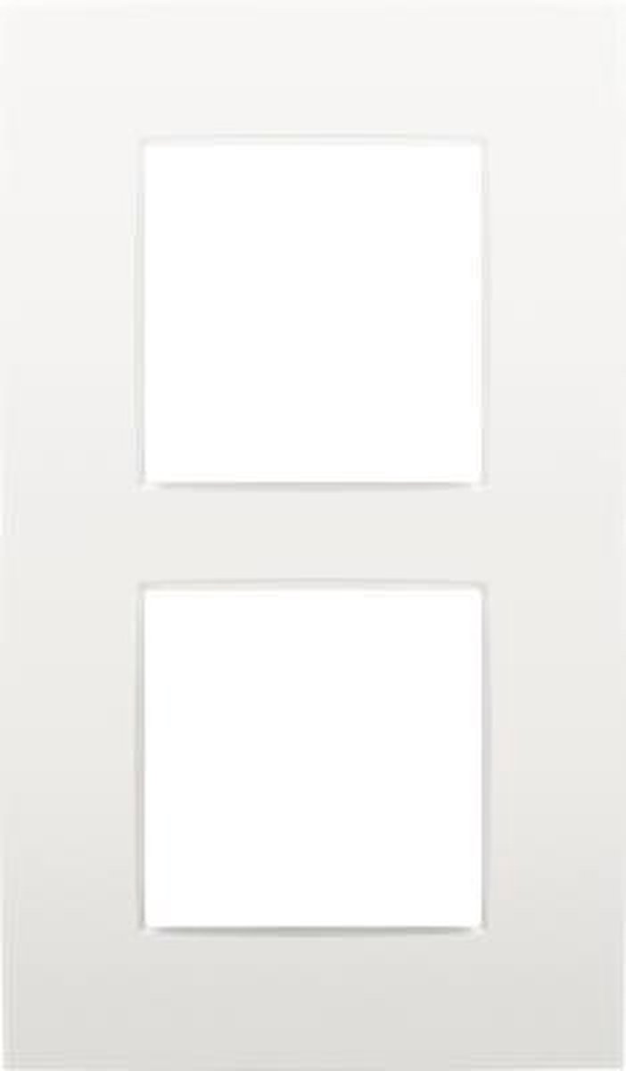 Tweevoudige afdekplaat met 60 mm verticale centerafstand Niko Intense white