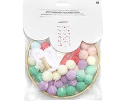 Rico Design - Knutselset - Hanger - Mobiel - Met 48 Pompoms - Pastelkleuren