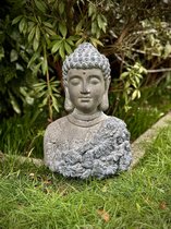 Boeddha buste grijs 39 cm hoog - boeddha beeld - tuinbeeld - voor binnen en buiten - kunststof - decoratiefiguur - interieur - accessoire - voor binnen en buiten - cadeau - geschenk - tuinfiguur - tuinbeeldje - tuindecoratie