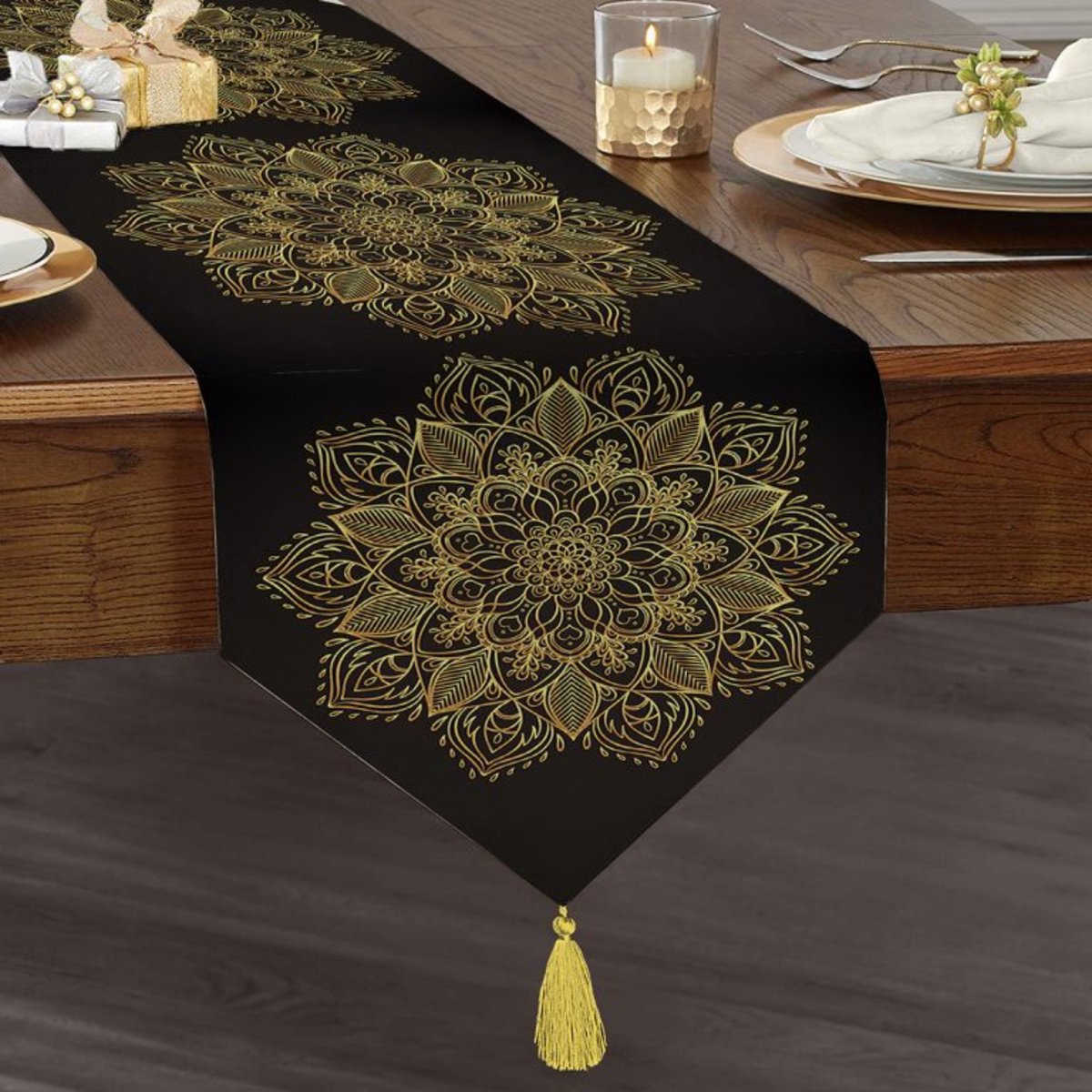 Tafelloper met kwastjes - Runner 45x160 cm - Gold mandala op zwart - Tafellaken - Tafelkleed - Kleed