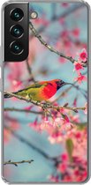 Geschikt voor Samsung Galaxy S22 hoesje - Vogel - Sakura - Kleuren - Siliconen Telefoonhoesje