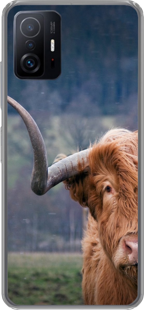 Telefoonhoesje Geschikt voor Xiaomi 11 Lite 5G NE hoesje - Schotse Hooglander - Koeienkop - Landschap - Natuur - Koe - Siliconen Telefoonhoesje Telefoonhoesje
