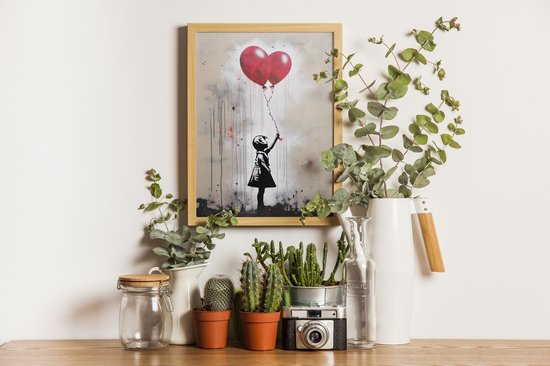 Street Art Banksy Little Girl With Balloons Poster – Graffiti Art Poster – Posters à encadrer – 43,2 x 61 cm (A2+)