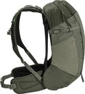 Groene outdoor rugzak met verstelbare banden en gewatteerde heupband.