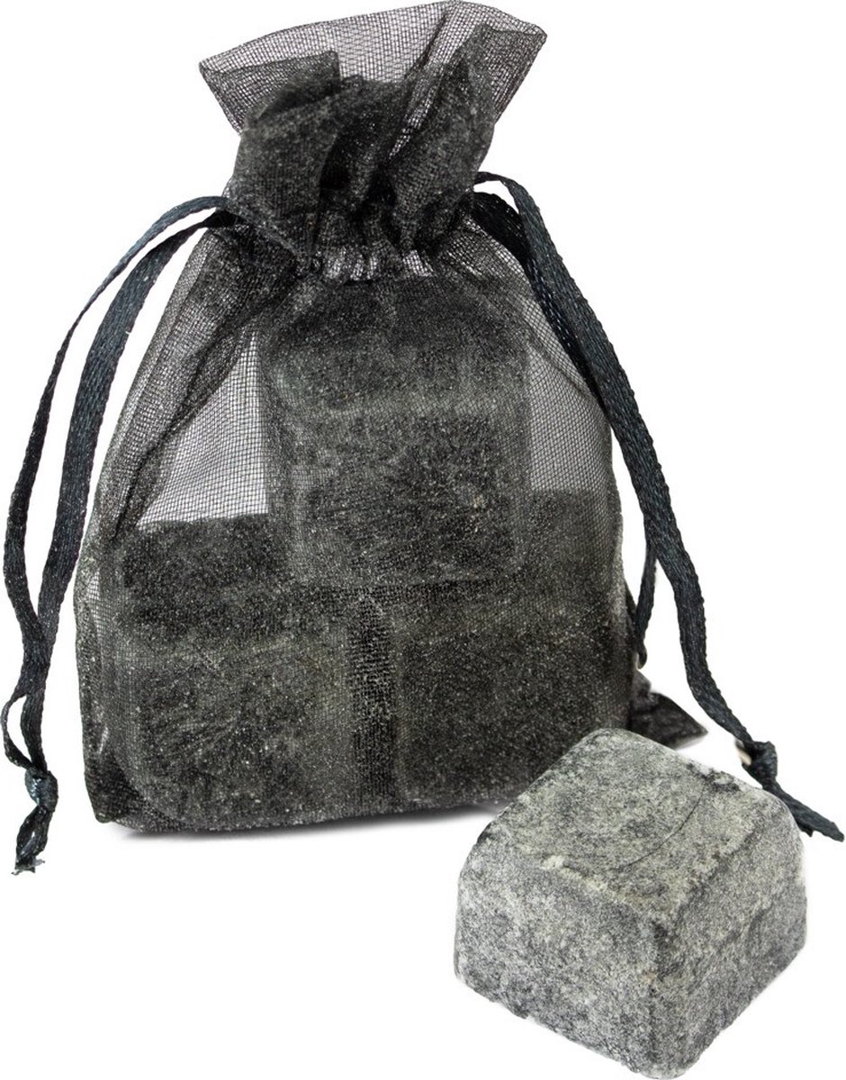 Organza zakje met 3x mini amberblokje black musk - leg deze heerlijk geurende amberblokjes op een schaaltje of laat ze smelten in een geurbrander