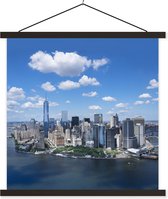Posterhanger incl. Poster - Schoolplaat - New York - Manhattan - Skyline - 60x60 cm - Zwarte latten