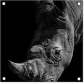 Tuinposters Close-up neushoorn op zwarte achtergrond in zwart-wit - 50x50 cm - Tuindoek - Buitenposter