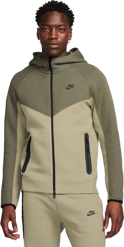 Nike tech fleece full-zip hoodie in de kleur groen.