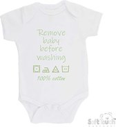 100% katoenen Romper "Remove baby before washing 100% cotton" Unisex Katoen Wit/sage green (saliegroen) 56/62