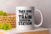 Mok Take Him To The Train Station - FamilyFirst - Gift - Cadeau - LoveMyFamily - GezinEerst - FamilieLiefde - Mom - Sister - Dad - Brother - Mama - Broer - Vader - Zus - anime - Teacher