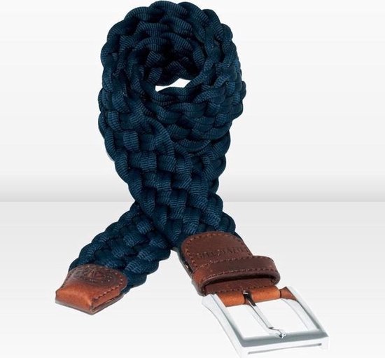 CEINTURE TRESSÉE DE 4 CM DE LARGE D' INVICTUS AVEC UN APPARENCE RICHE ET UNE QUALITÉ ITALIENNE PARFAITE. TAILLE 105