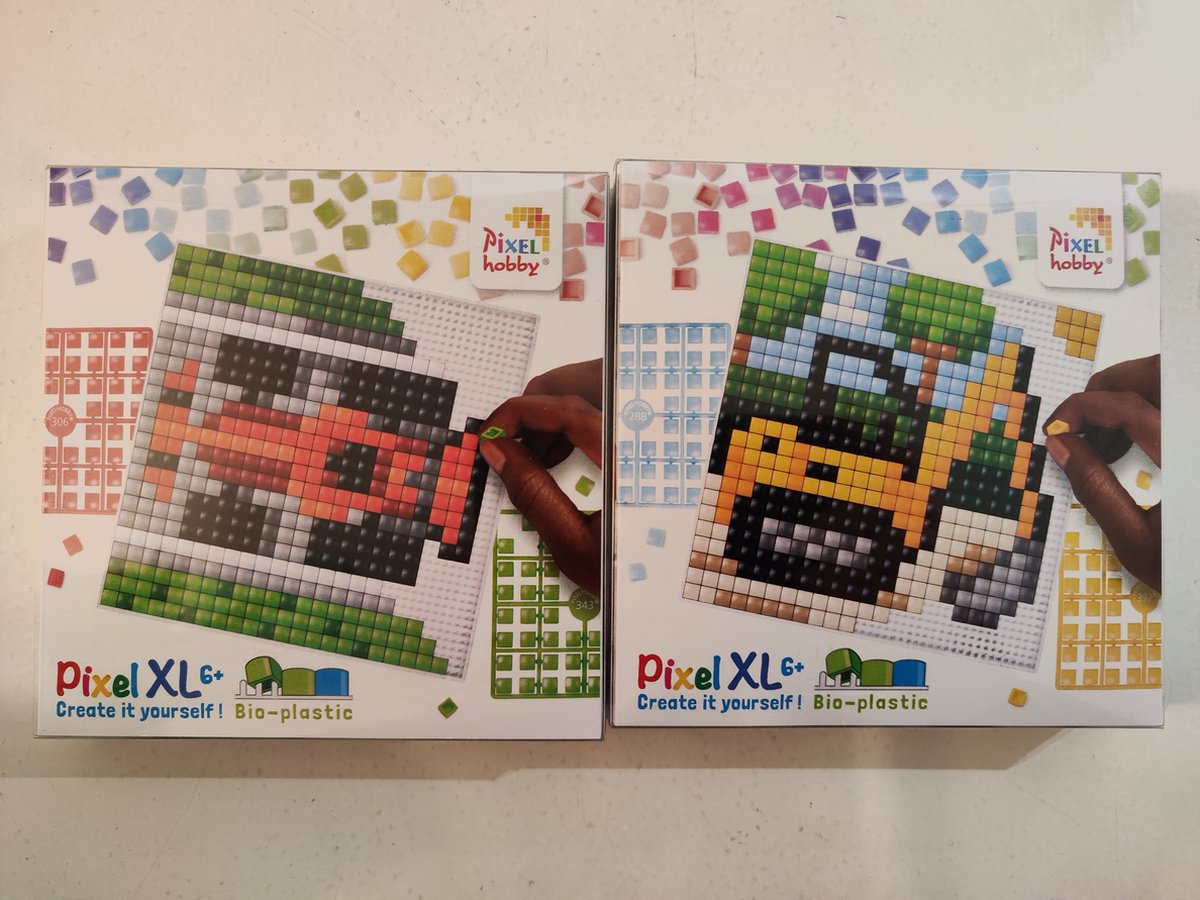 PIXELHOBBY PIXEL XL SET 2 COASTERS BULLDOZER/F1