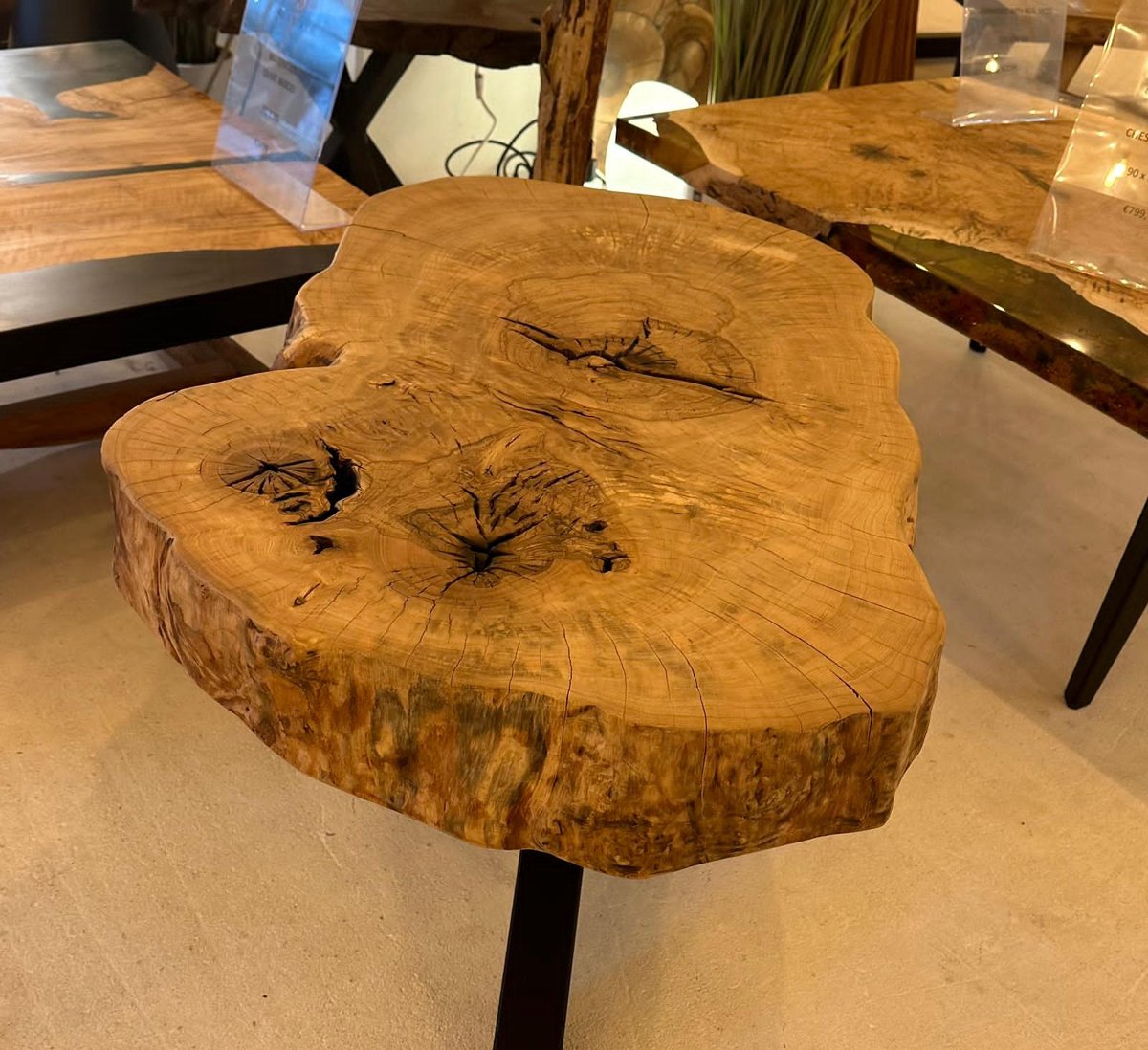 Arka Woods - Kastanjehout salontafel - Suzanne