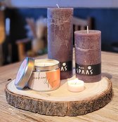 28 Delige XL Geurkaarsen Set SPAAS© Kaarsen Cadeau Idee - THINKING OF YOU - Kaarsen Plankje met 1 Grote Country Candle Geurkaars + 24 Clearlight Geurkaarsen 'Morning Breese’ + 2 Rustieke Stompe Kaarsen (60 en 95 Branduren)